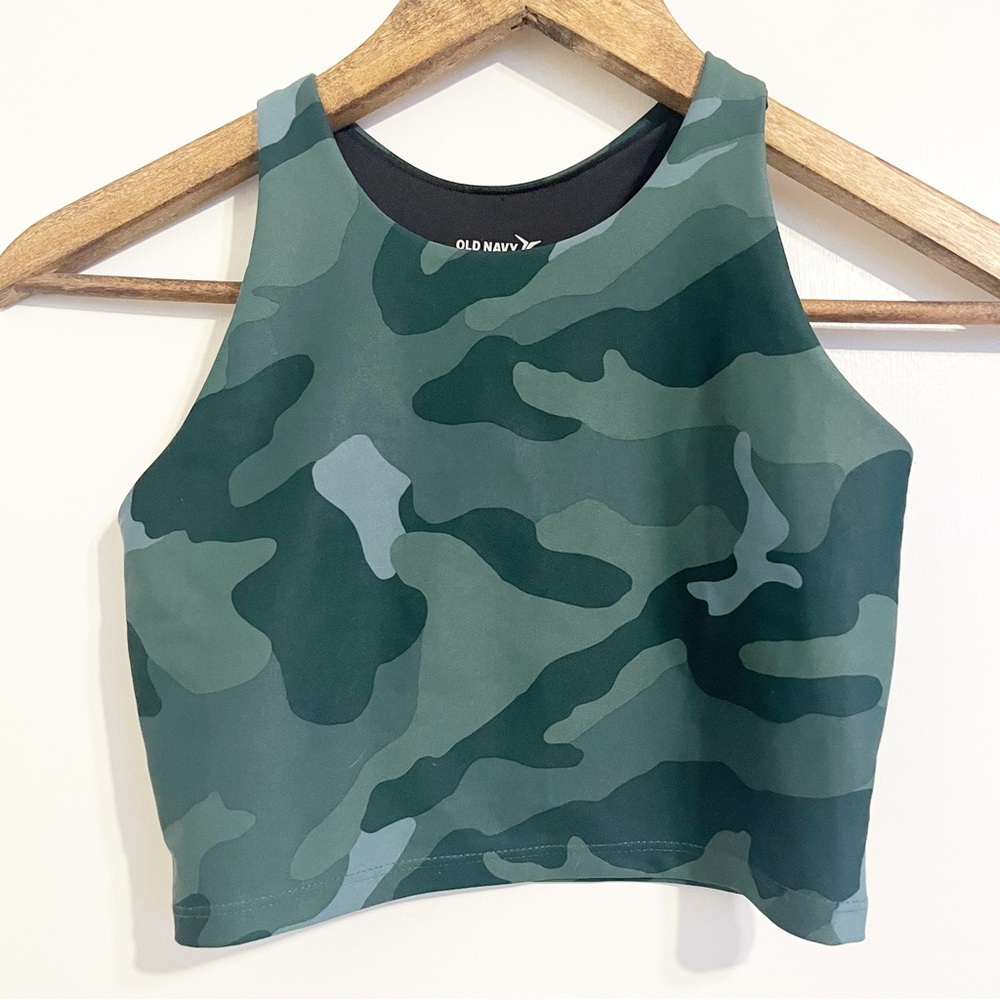 Old Navy Active Powersoft Cropped Tank